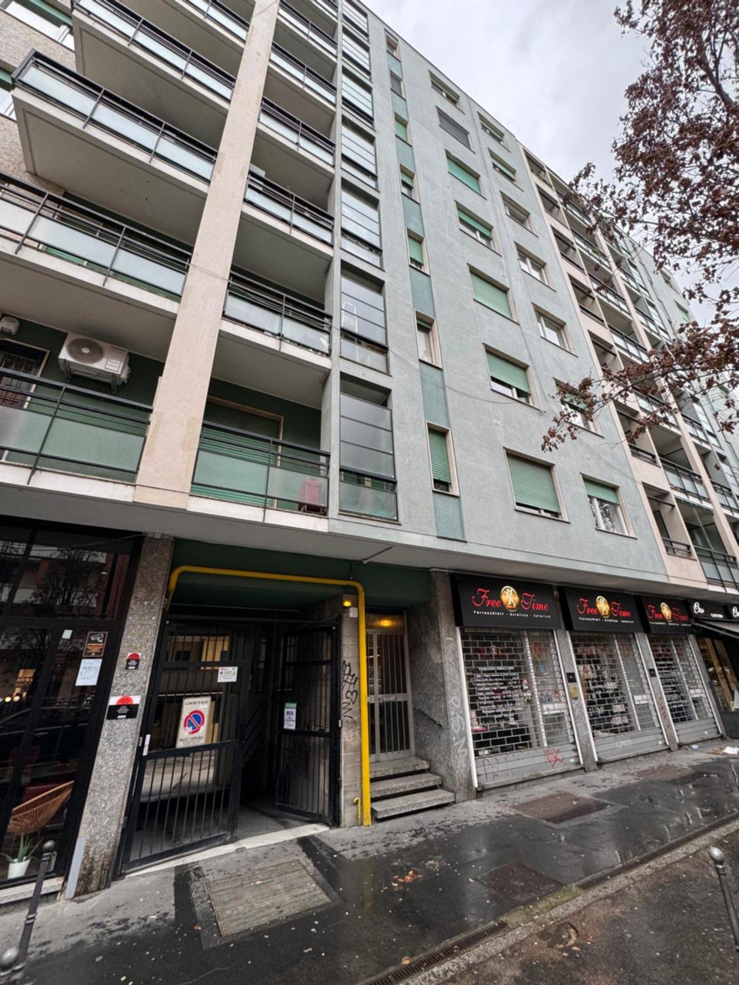 Duca Dei Navigli - Luxury Apartment In มิลาน ภายนอก รูปภาพ